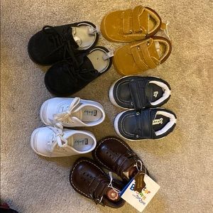 Lot of Baby shoes all new. Never worn- size 2 and size 3 and size 4   All